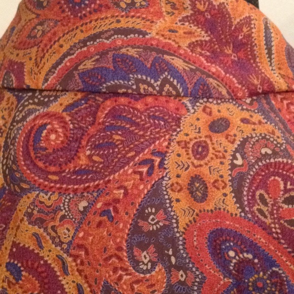 Paisley Liz Clairbone  blazer with great color - Picture 8 of 8